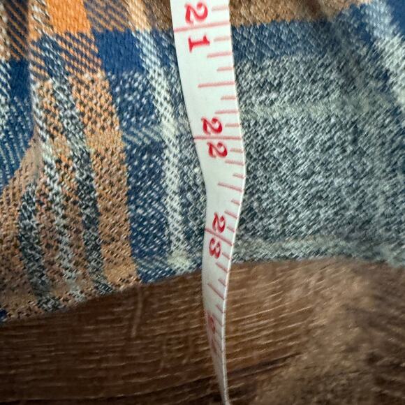 Upcycled Shacket with Sammy Hagar Graphic & Flannel Accents Size M - Picture 11 of 11